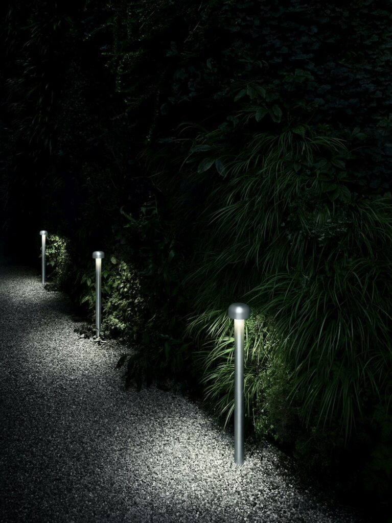 bellhop-bollard-flos-outdoor